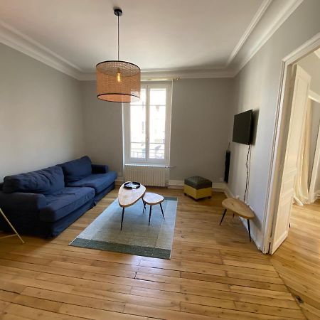 Grand Appartement De Caractere Au Coeur De Ville 穆兰 外观 照片